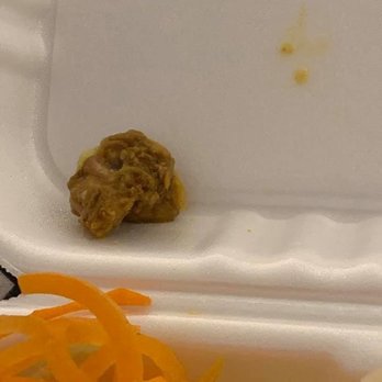 Tropical Paradise - Chunk in food - Caribbean Near Me - Montreal, Quebec Tropical Paradise - Chunk in food - Caribbean Near Me - Montreal, Quebec
