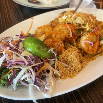 Jatujak - Pai Thai with shrimp $19.95 nothing special - Thai Near Me - Richmond Hill, Ontario Jatujak - Pai Thai with shrimp $19.95 nothing special - Thai Near Me - Richmond Hill, Ontario