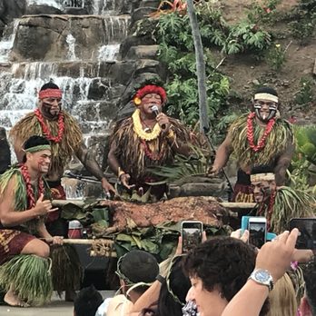Chief's Luau - Performing Arts Near Me - Kapolei, Hawaii