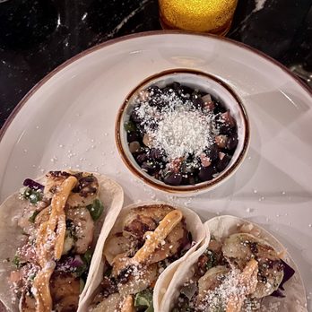 St Cruz - Shrimp Tacos - Wine Bars Near Me - Tucson, Arizona
