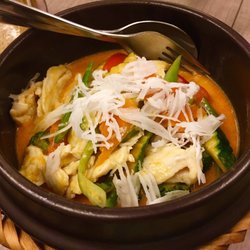 Lu Bu Soulfood - Roter Thai Curry mit Hähnchenbrustfilet