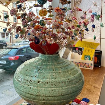 Cafuchico - Interior - Cafes Near Me - Frankfurt, HE