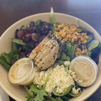 Modern Market Eatery - Farmer Salad - Salad Near Me - Austin, Texas