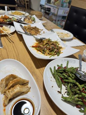 Ping's Sichuan Kitchen by null