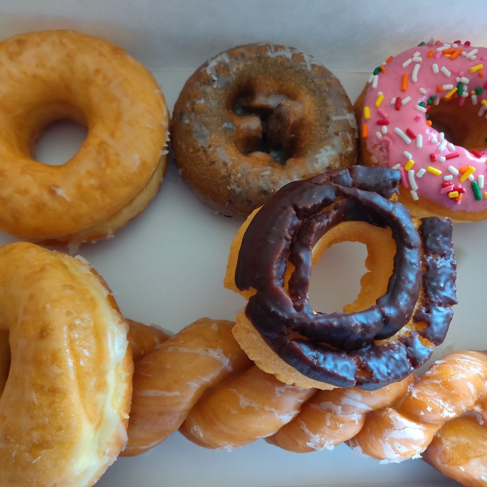 Super Donut - Good donuts. Dishonest service. Just pay attention to howany selections you made. - Donuts Near Me - San Antonio, Texas Super Donut - Good donuts. Dishonest service. Just pay attention to howany selections you made. - Donuts Near Me - San Antonio, Texas