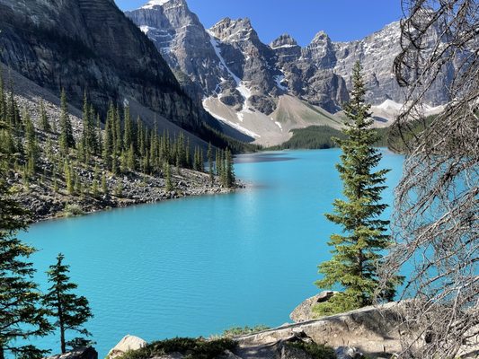 Moraine Lake by null