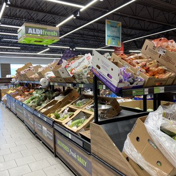 ALDI - Produce selection is always good. - Grocery Near Me - Tampa, Florida
