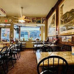 Rockland Cafe - Dining room