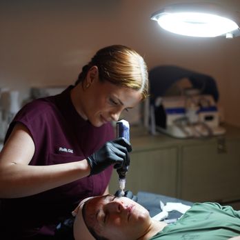 Refreshed M.D. - Ruth offering a microneedling treatment with Skinpen - Medical Spas Near Me - Portland, Oregon Refreshed M.D. - Ruth offering a microneedling treatment with Skinpen - Medical Spas Near Me - Portland, Oregon