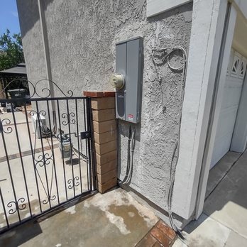 JR FUSE Electric - New panel with stucco repair - Electricians Near Me JR FUSE Electric - New panel with stucco repair - Electricians Near Me