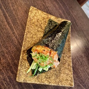 Tatsumi Sushi - Hand roll - Sushi Bars Near Me - Austin, Texas Tatsumi Sushi - Hand roll - Sushi Bars Near Me - Austin, Texas