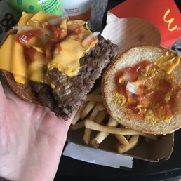 How do you serve a burger like this lol