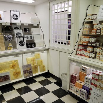 See's Candies - Candy Stores Near Me - Honolulu, Hawaii See's Candies - Candy Stores Near Me - Honolulu, Hawaii