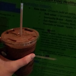 Veggie Xpress - Chocolate skinny...banana, vanilla, cocoa powder, non dairy milk