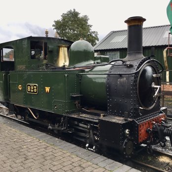 Welshpool and Llanfair Light Railway - "Countess" at Llanfair Caereinion - Welshpool, POW