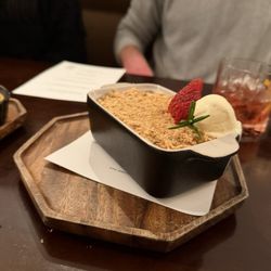 Virtue + Vice - Apple crumble