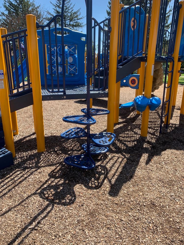 Sharon Hill Memorial Park Image