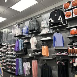 Hibbett Sports