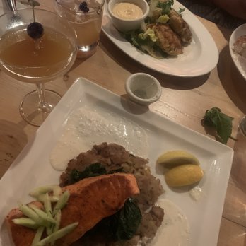 Scoma's Restaurant - Salmon and crab cakes - Seafood Near Me - San Francisco, California Scoma's Restaurant - Salmon and crab cakes - Seafood Near Me - San Francisco, California