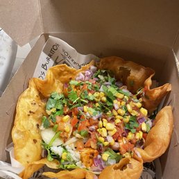 MANGO HABANERO GRILLED CHICKEN TACO SALAD to go