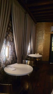 48 Record Bar by null