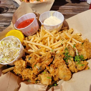 Fuller's Raw Bar - Fried oysters dinner - Seafood Near Me - Hampton, Virginia