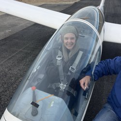 Skylark North Glider Flight School