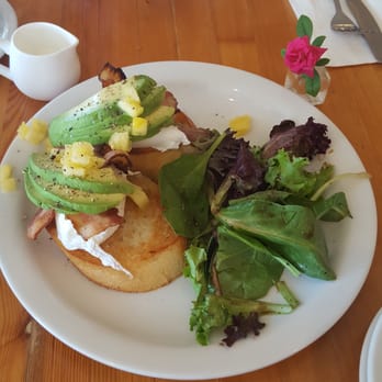 Cream Pot - Eggs benedict was perfection - Breakfast & Brunch Near Me - Honolulu, Hawaii Cream Pot - Eggs benedict was perfection - Breakfast & Brunch Near Me - Honolulu, Hawaii