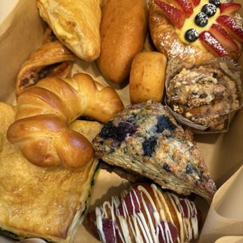 Crust Artisan Bakery - Pastries - Bakeries Near Me - Burbank, California