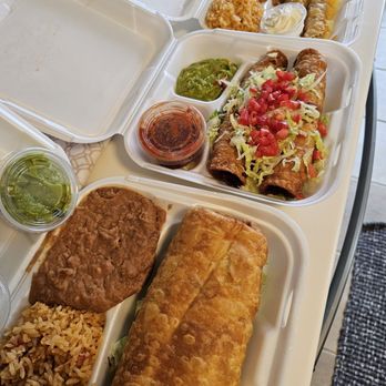 Las Brisas Mexican Cuisine - Chimi, 2 flautas, kids taquitos - Mexican Near Me - Vista, California Las Brisas Mexican Cuisine - Chimi, 2 flautas, kids taquitos - Mexican Near Me - Vista, California