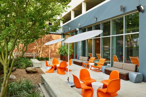 Aloft Houston by the Galleria by null