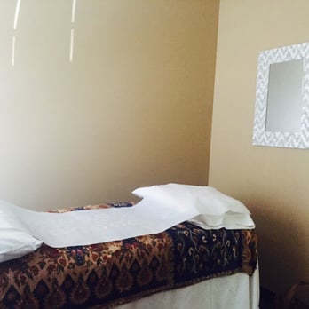 Healing Circle Community Acupuncture - One of the private rooms. Very clean and peaceful - Acupuncture Near Me - Chino, California