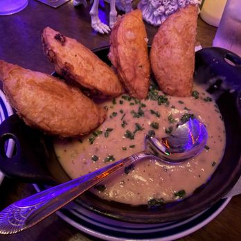 The Ordinarie - Chicken pot pie bites - Cocktail Bars Near Me - Long Beach, California The Ordinarie - Chicken pot pie bites - Cocktail Bars Near Me - Long Beach, California