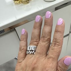 Lake Forest Nails
