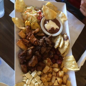 Rinconcito Salvadoreno - Fried pork bites ,churrasco bites, chicken bites, yuca frita,pupusas,plantains, queso blanco,chorizo, cheesy chips etc.. - Salvadoran Near Me - Miami, Florida