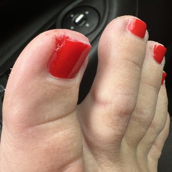 Lee Nails & Spa - Orlando - A mess of blood and polish all in one. Omg. - Nail Salons Near Me - Orlando, Florida