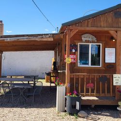 Outlaws BBQ & Grill