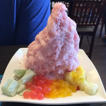 Frostcity - Strawberry!! - Desserts Near Me - Honolulu, Hawaii Frostcity - Strawberry!! - Desserts Near Me - Honolulu, Hawaii