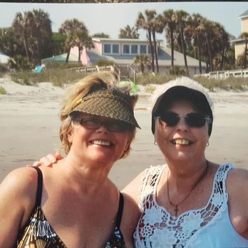 Brewsters Neighborhood Grill - Folly Beach a few years ago. - Bars Near Me - Marietta, Georgia