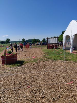 Robinntide Farm ROBINTIDE FARMS - 81 Photos & 11 Reviews - 2720 King Vaughan Road ...