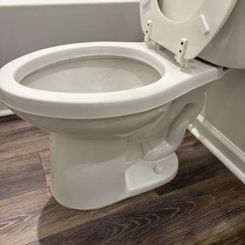 Angeli’s Cleaning Services - Toilet - Office Cleaning Near Me - Columbia, South Carolina Angeli’s Cleaning Services - Toilet - Office Cleaning Near Me - Columbia, South Carolina