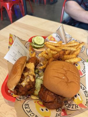 Dave's Hot Chicken by null