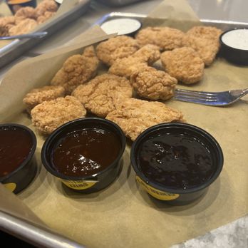 Buffalo Wild Wings - Boneless Wings - Chicken Wings Near Me - Newport, Kentucky Buffalo Wild Wings - Boneless Wings - Chicken Wings Near Me - Newport, Kentucky