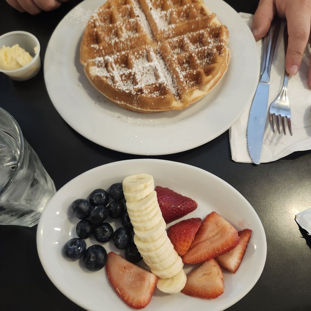 Bacco Cafe & Bistro - Breakfast & Brunch Near Me - Seattle, Washington