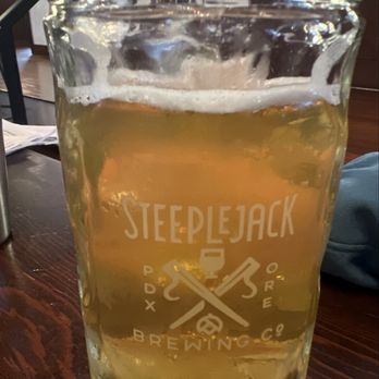 Steeplejack Brewing - NE Broadway - Kristal Leichtweizen pint - Brewpubs Near Me - Portland, Oregon Steeplejack Brewing - NE Broadway - Kristal Leichtweizen pint - Brewpubs Near Me - Portland, Oregon