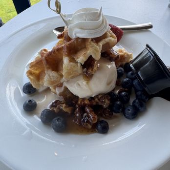 Libbey's Coastal Kitchen and Cocktails - Liege waffle ice cream sandwich - New American Near Me - Stevensville, Maryland Libbey's Coastal Kitchen and Cocktails - Liege waffle ice cream sandwich - New American Near Me - Stevensville, Maryland