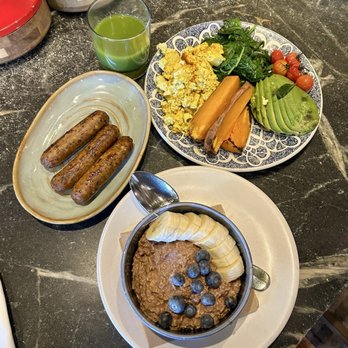 Jams - VEGAN PEANUT BUTTER OAT BOWL V, GF, Chicken Sausage, BOTANICAL BREAKFAST - New American Near Me - New York, New York