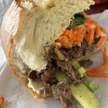 Dinosaurs Sandwiches - Shaking beef bahn mi - Vietnamese Near Me - Pacifica, California