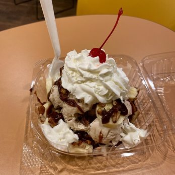 Grand Ole Creamery - Monkey sundae - Ice Cream & Frozen Yogurt Near Me - St Paul, Minnesota Grand Ole Creamery - Monkey sundae - Ice Cream & Frozen Yogurt Near Me - St Paul, Minnesota