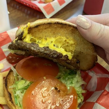 Hank's Hamburgers - Love that toasted bun - Fast Food Near Me - Tulsa, Oklahoma Hank's Hamburgers - Love that toasted bun - Fast Food Near Me - Tulsa, Oklahoma